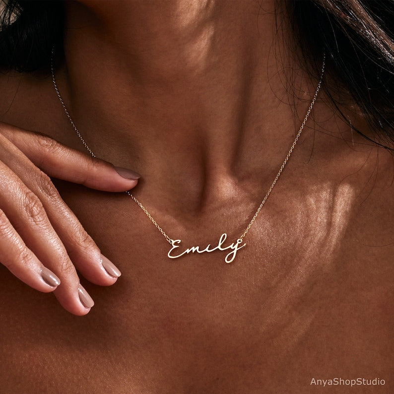 Dainty Gold Name Necklace