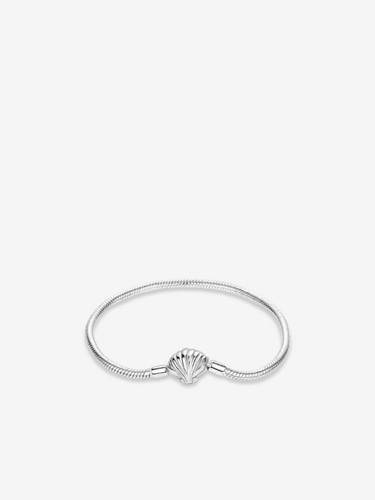 Seashell Clasp Snake Bracelet